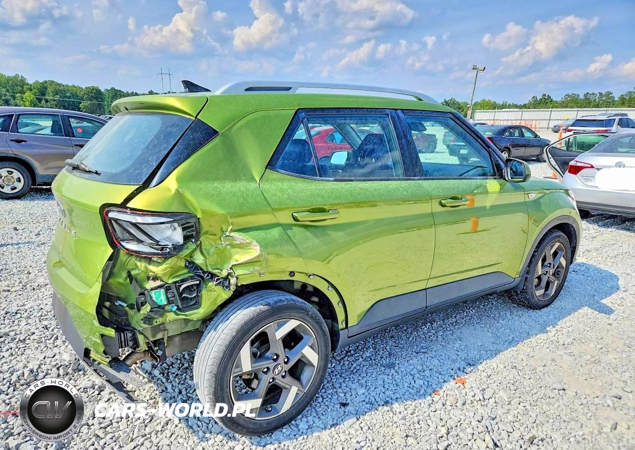 2022 Hyundai Venue Sel VIN:KMHRC8A38NU137558 - 3