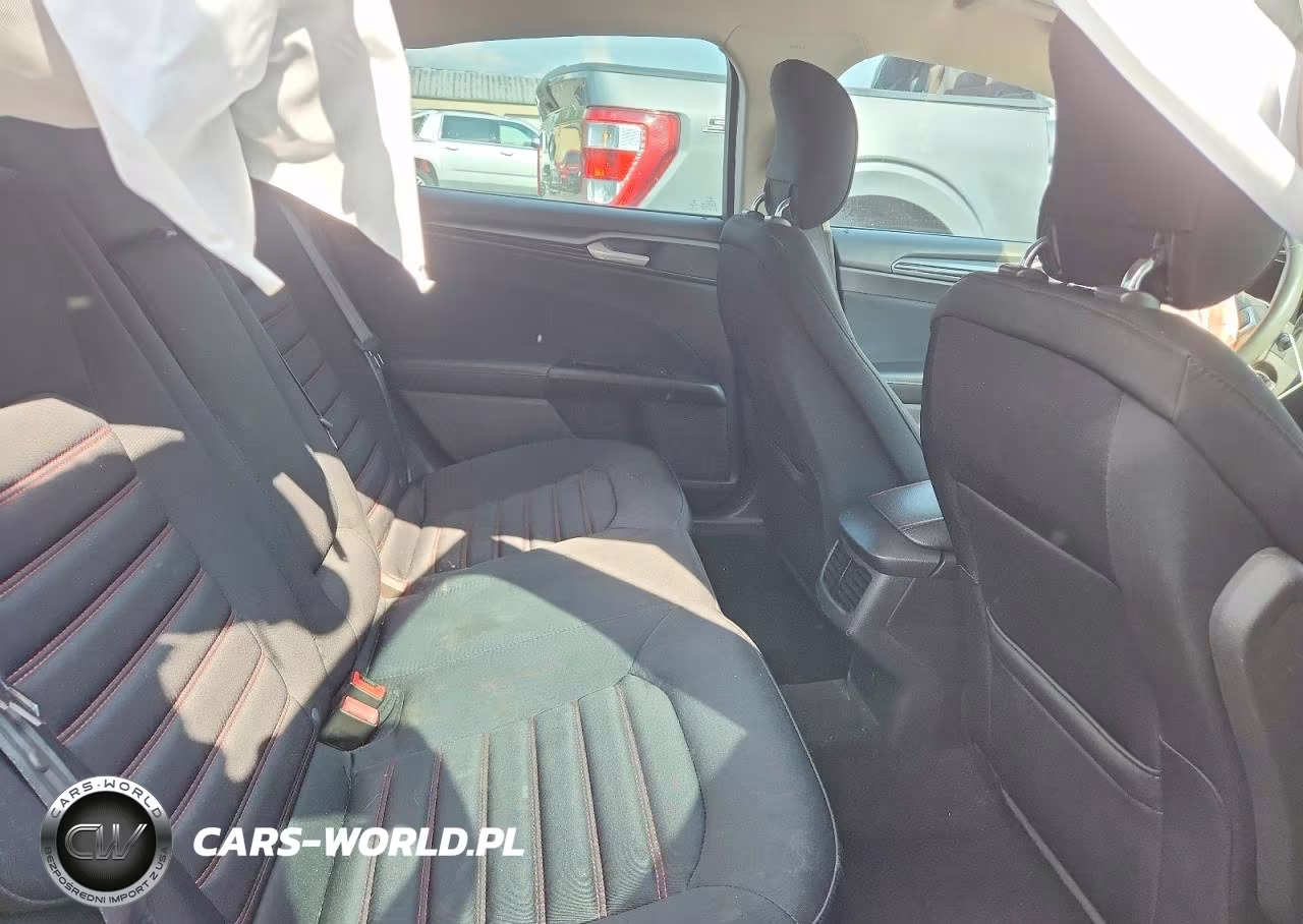 2014 Ford Fusion Se VIN:1FA6P0HD8E5364017 - 10