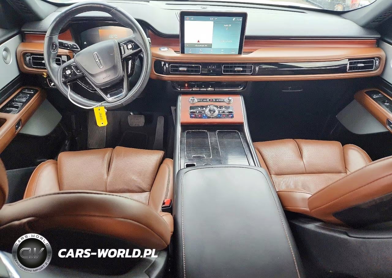 2023 Lincoln Aviator Reserve VIN:5LM5J7XC4PGL06575 - 8
