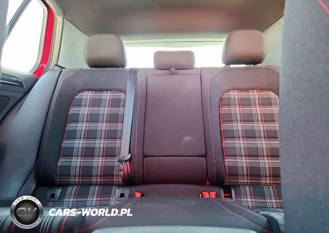 2016 Volkswagen Gti S-Se VIN:3VW5T7AU3GM070068 - 10