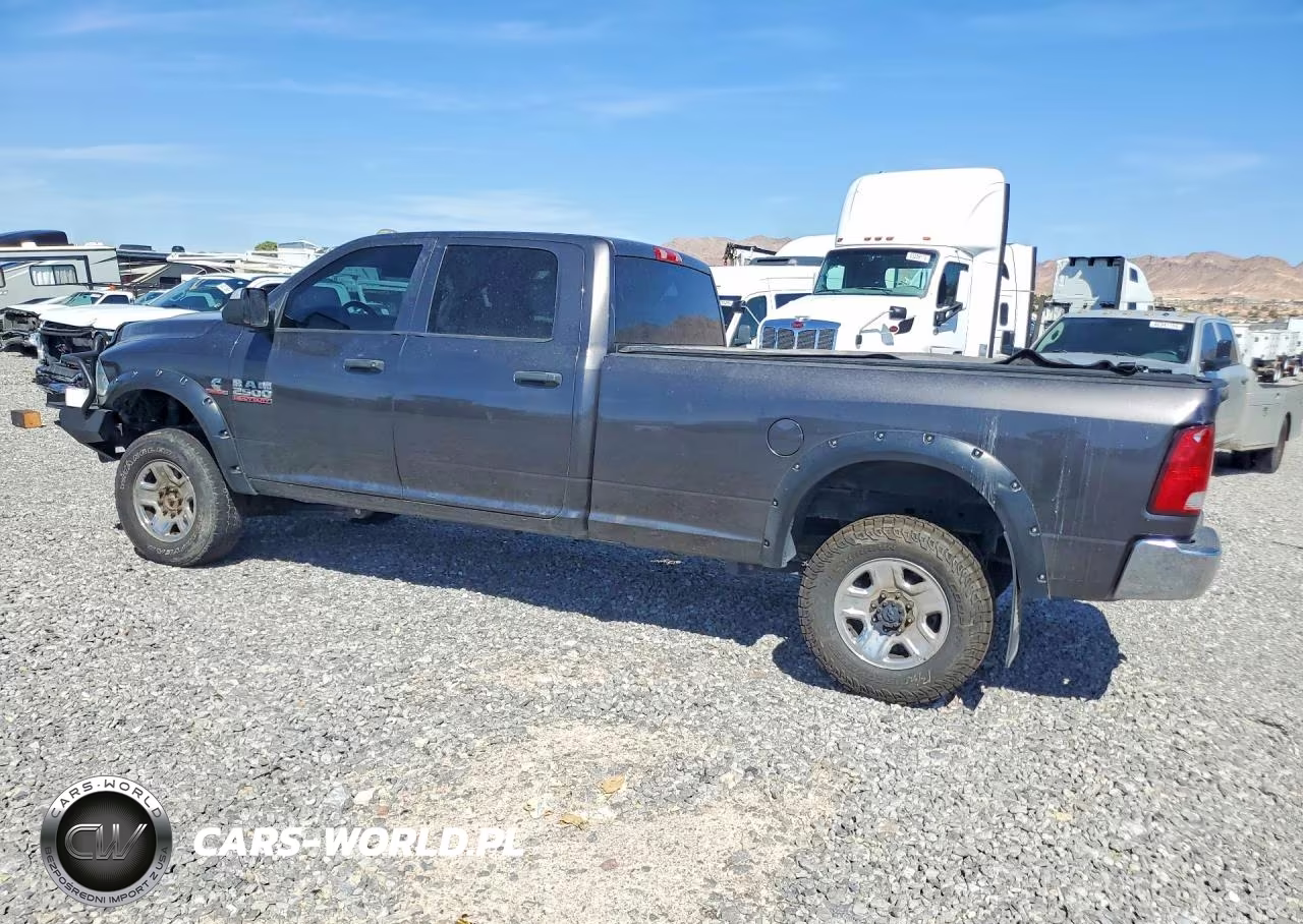 2018 Ram 2500 St VIN:3C6UR5HL3JG273327 - 2