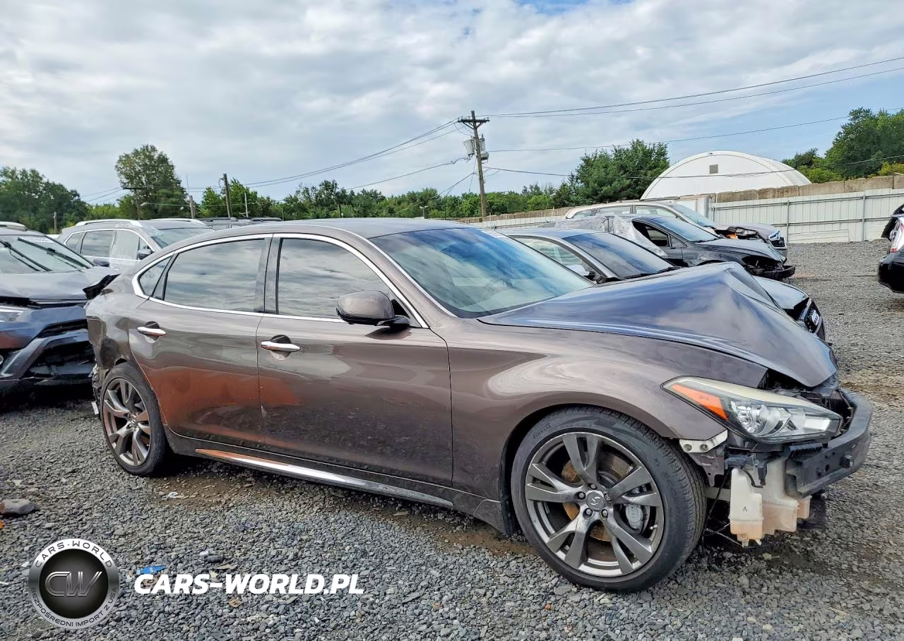 2015 Infiniti Q70L 3.7 VIN:JN1BY1PPXFM601155 - 4