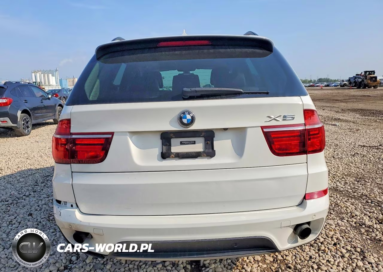2013 BMW X5 xDrive35I VIN:5UXZV4C54D0B00133 - 6
