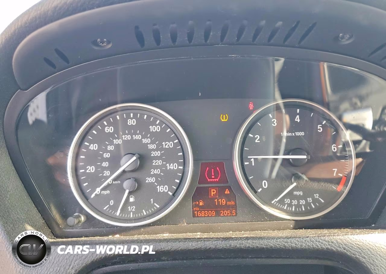 2013 BMW X5 xDrive35I VIN:5UXZV4C54D0B00133 - 9