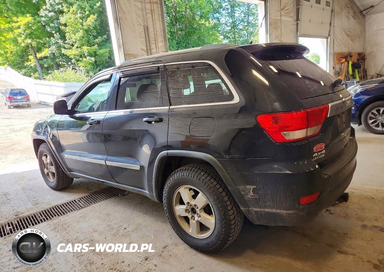 2011 Jeep Grand Cherokee Laredo VIN:1J4RR4GG7BC678537 - 2