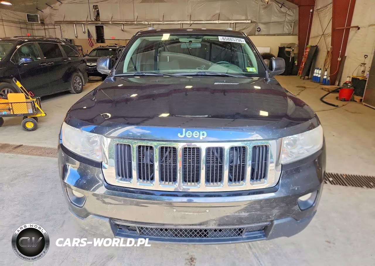 2011 Jeep Grand Cherokee Laredo VIN:1J4RR4GG7BC678537 - 5