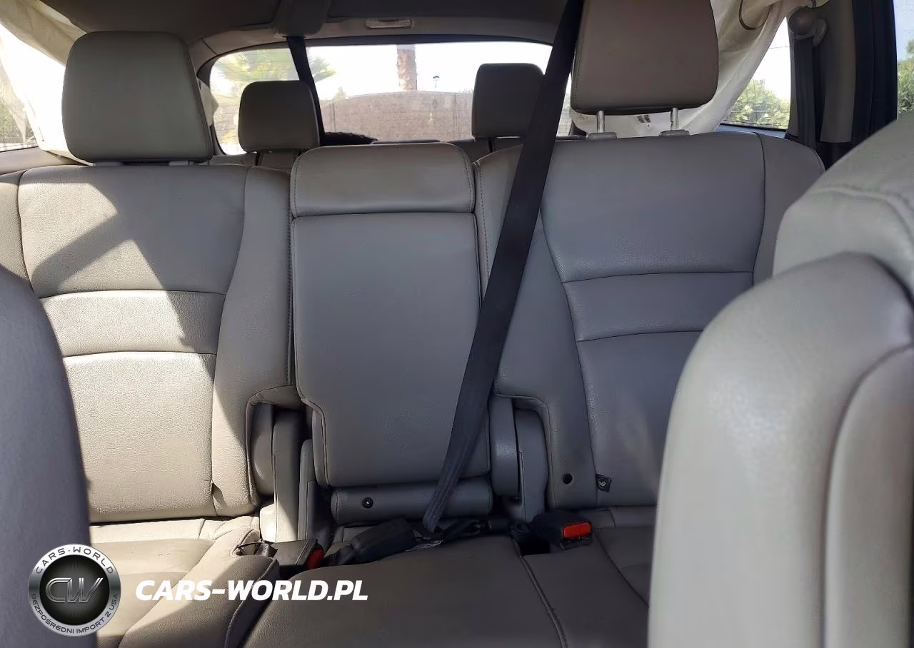 2016 Honda Pilot Touring VIN:5FNYF5H94GB044452 - 10