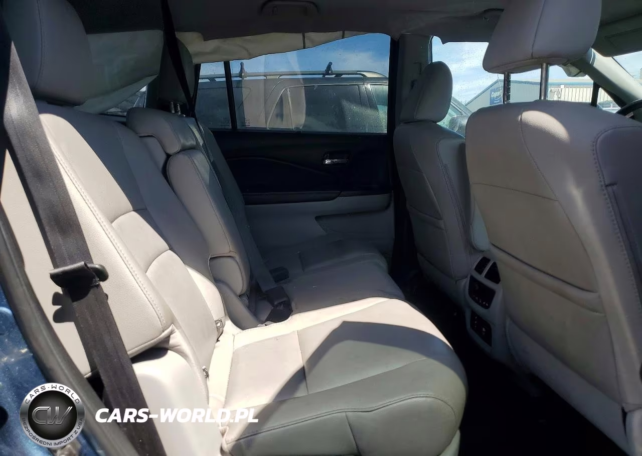 2016 Honda Pilot Touring VIN:5FNYF5H94GB044452 - 11