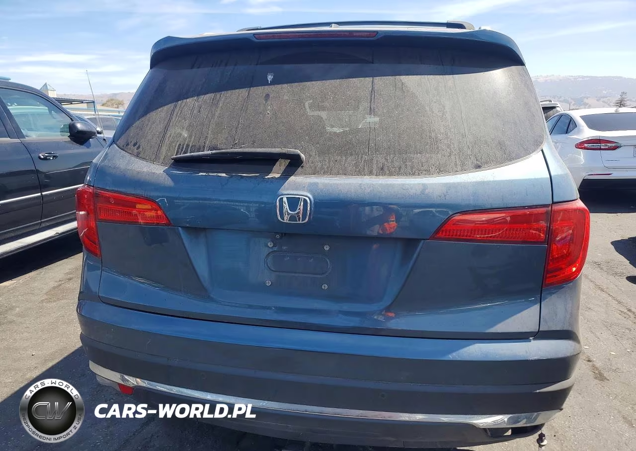 2016 Honda Pilot Touring VIN:5FNYF5H94GB044452 - 6