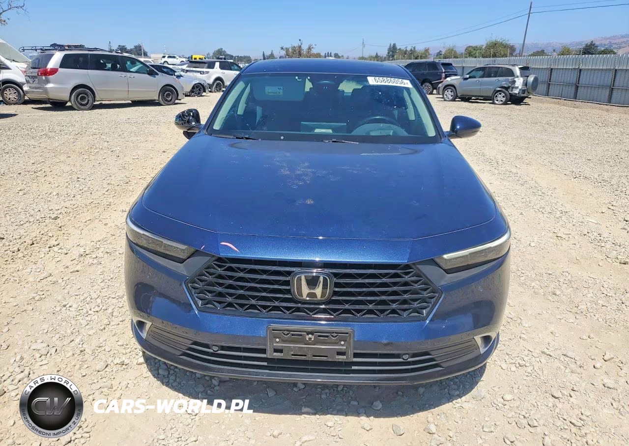2023 Honda Accord Touring Hybrid VIN:1HGCY2F82PA000151 - 5