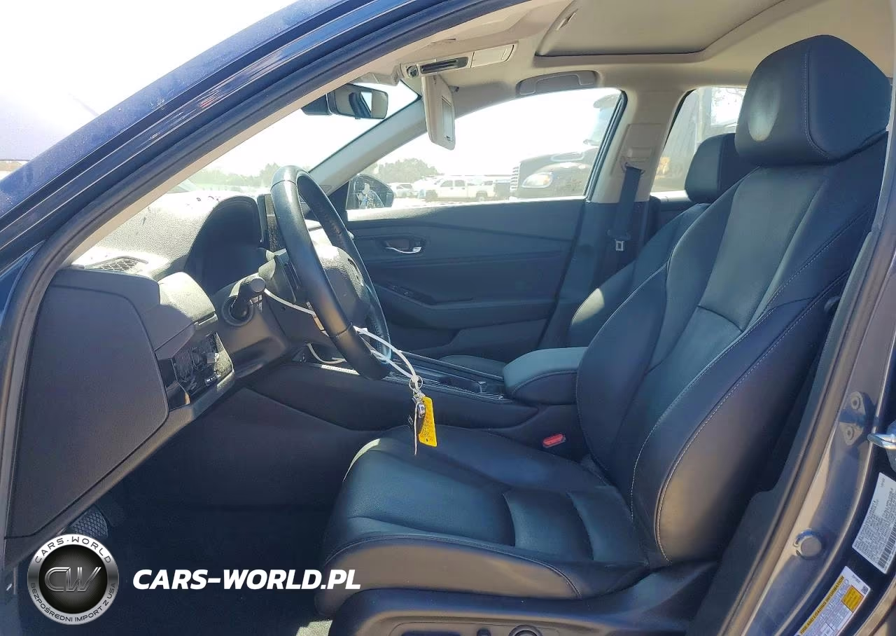 2023 Honda Accord Touring Hybrid VIN:1HGCY2F82PA000151 - 7