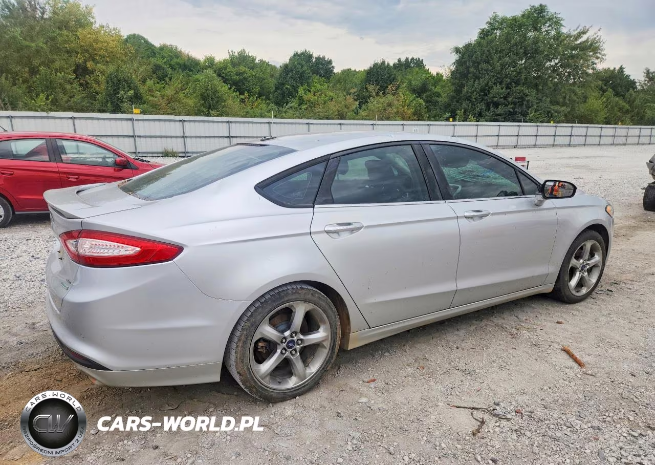 2013 Ford Fusion Se VIN:3FA6P0HR4DR201212 - 3