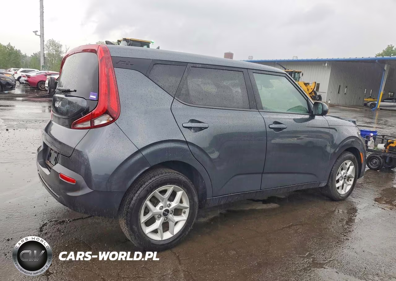 2022 Kia Soul Lx VIN:KNDJ23AU3N7836823 - 3