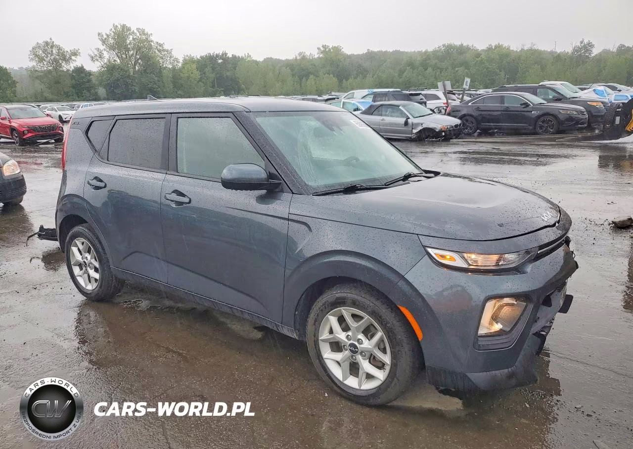 2022 Kia Soul Lx VIN:KNDJ23AU3N7836823 - 4