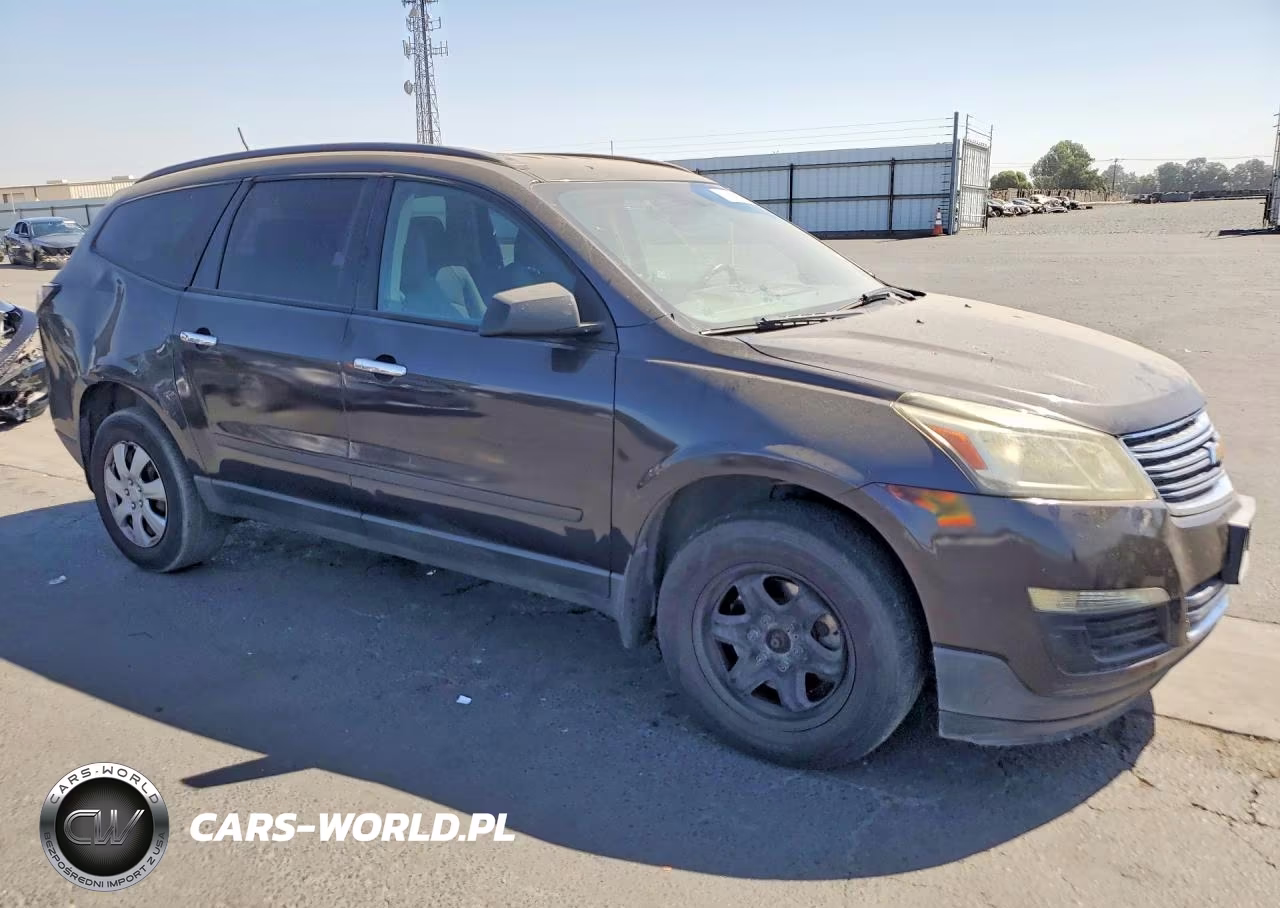 2015 Chevrolet Traverse Ls VIN:1GNKRFKD0FJ150489 - 4