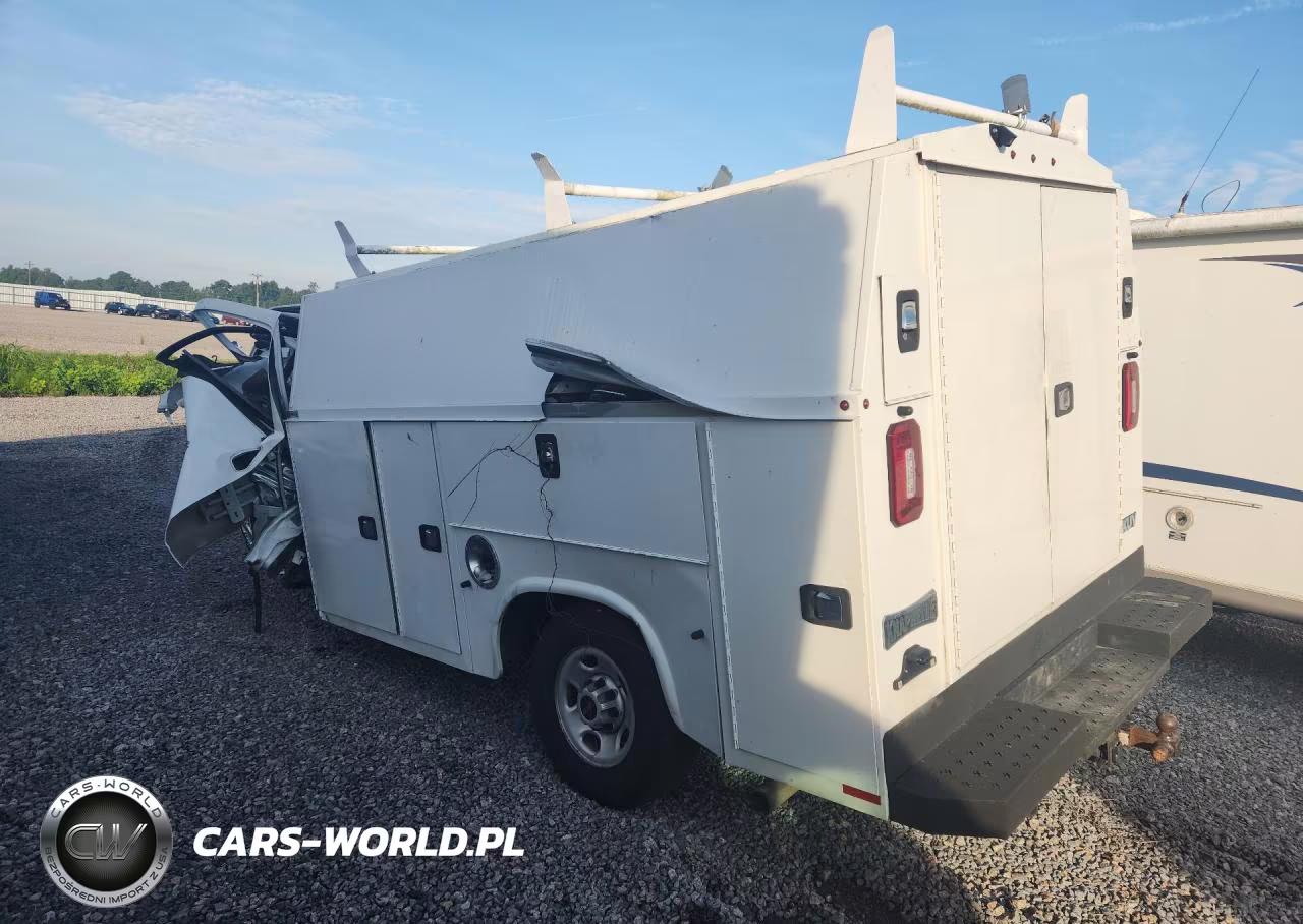 2021 GMC Savana Cutaway G3500 VIN:1GD07RF75M1310368 - 2
