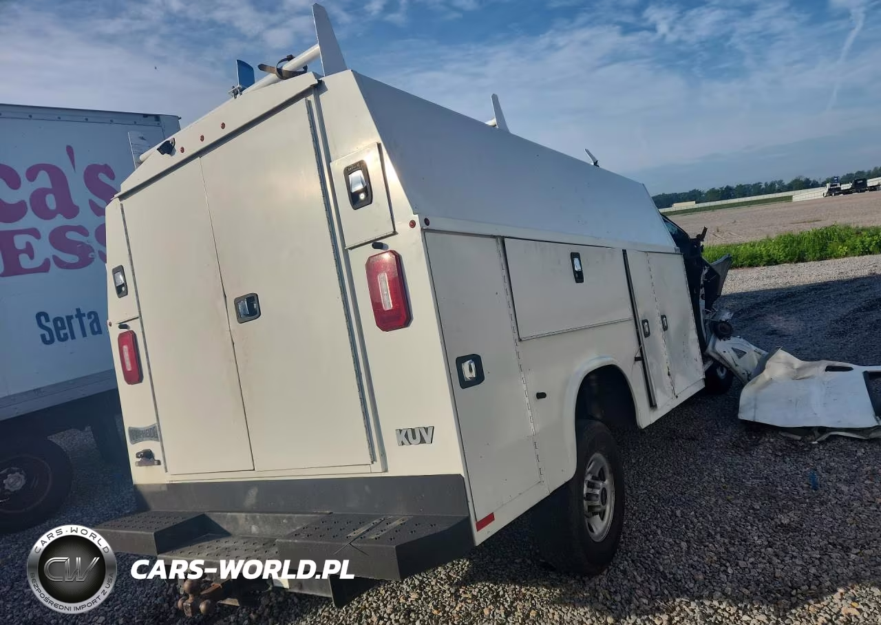 2021 GMC Savana Cutaway G3500 VIN:1GD07RF75M1310368 - 3