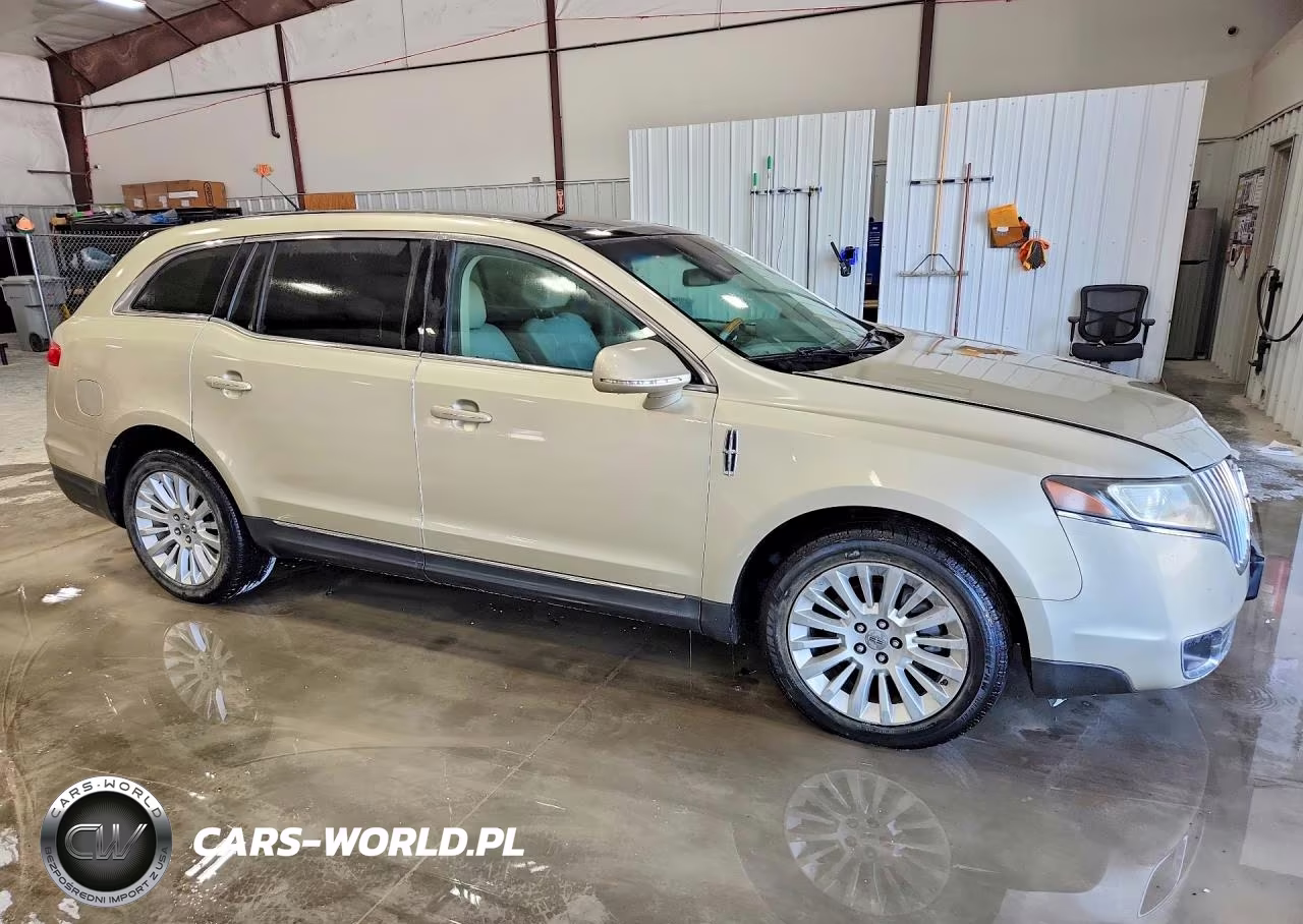 2011 Lincoln Mkt VIN:2LMHJ5ARXBBJ52136 - 4
