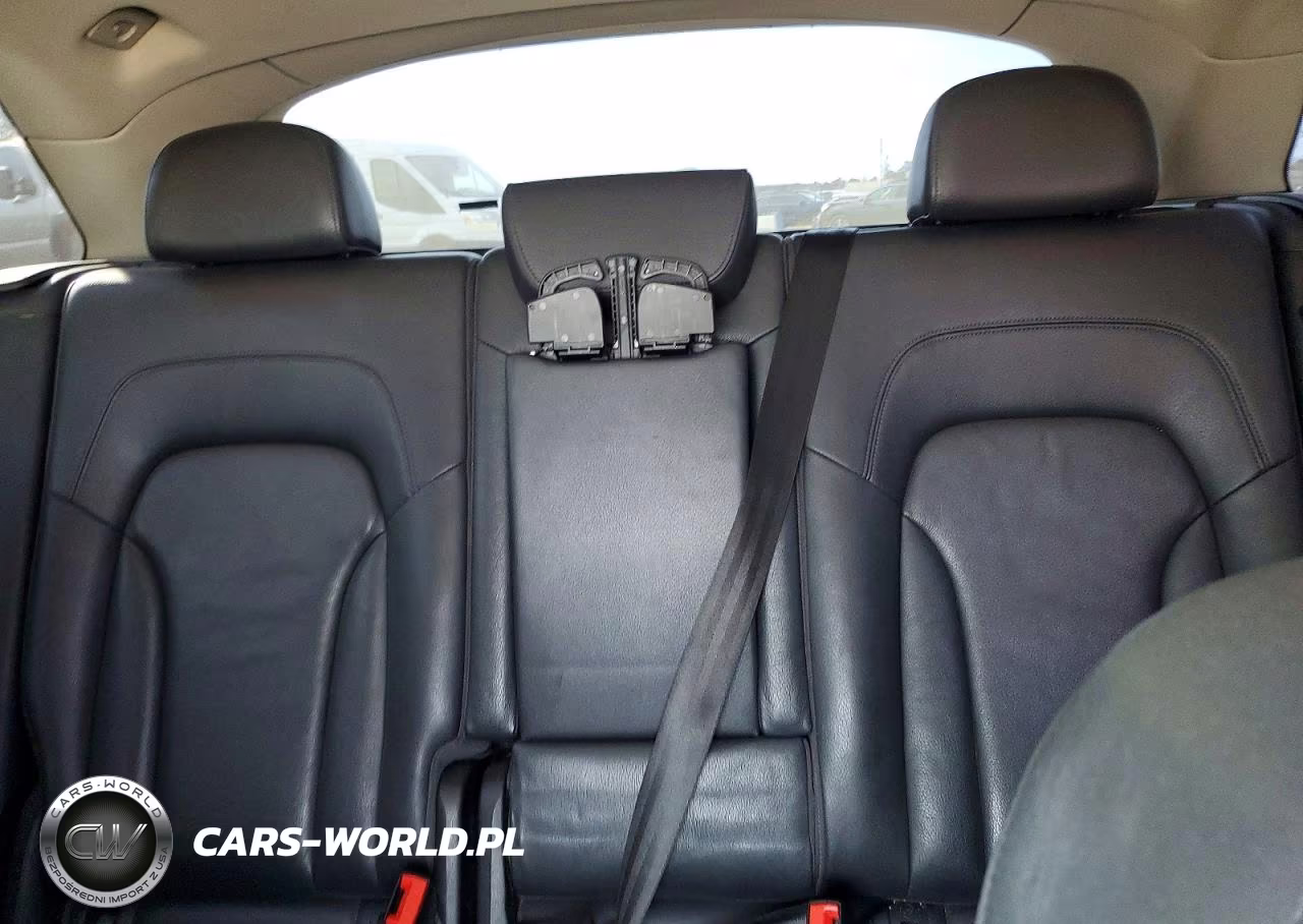 2012 Audi Q5 Premium Plus VIN:WA1LFAFPXCA127644 - 10