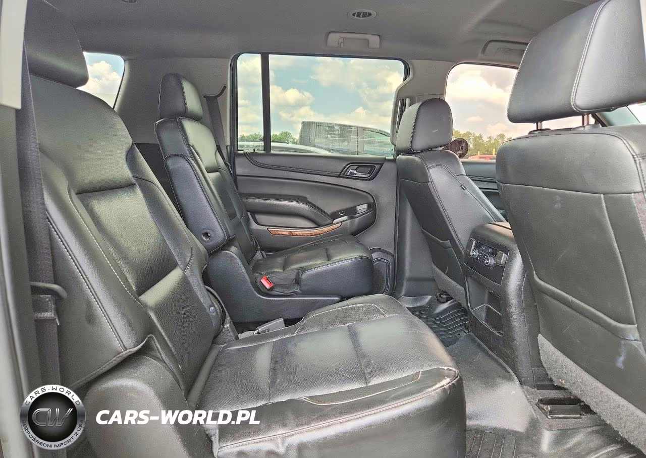 2020 Chevrolet Suburban C1500 Premier VIN:1GNSCJKC8LR214402 - 11