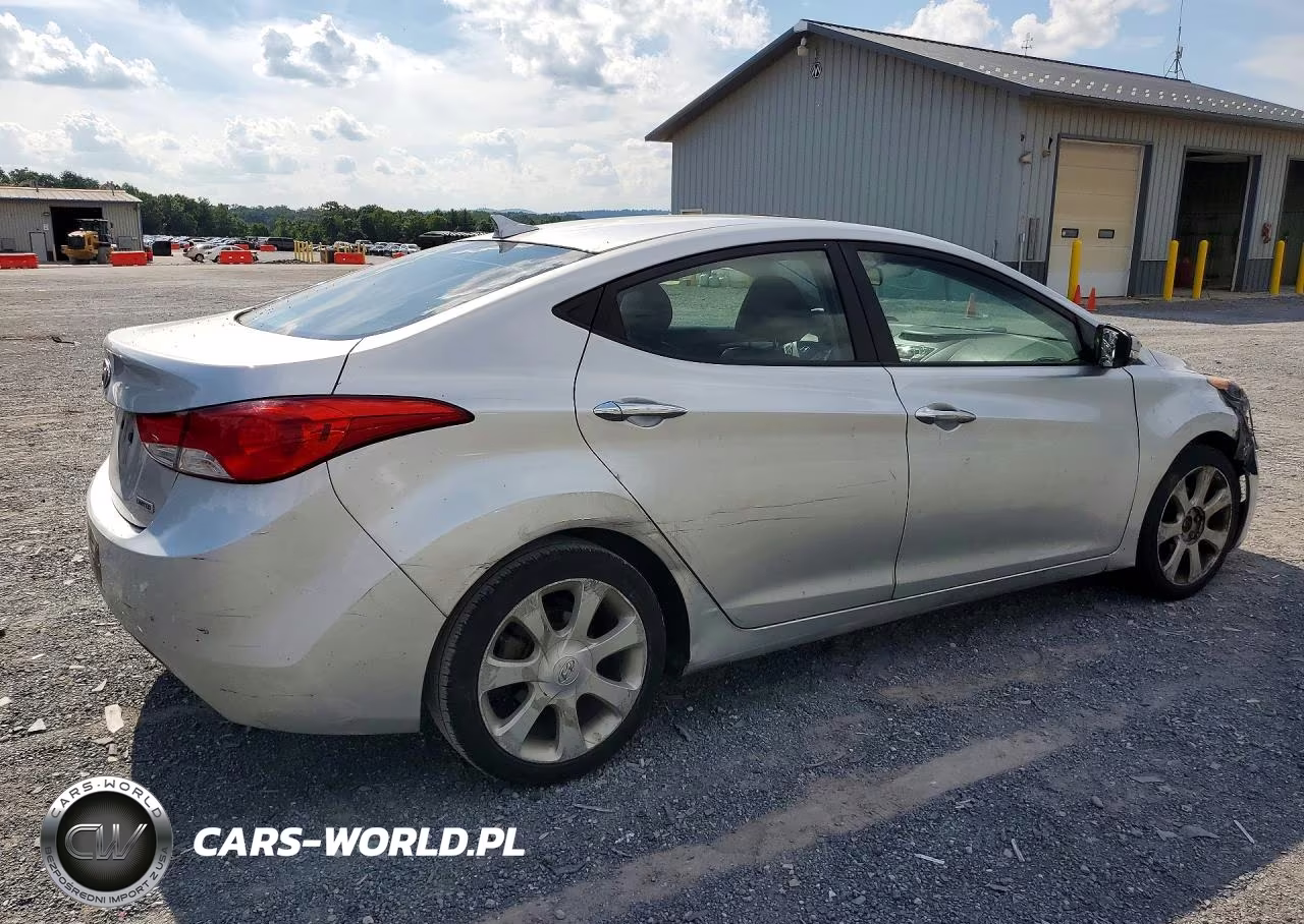 2013 Hyundai Elantra Limited VIN:KMHDH4AEXDU999653 - 3