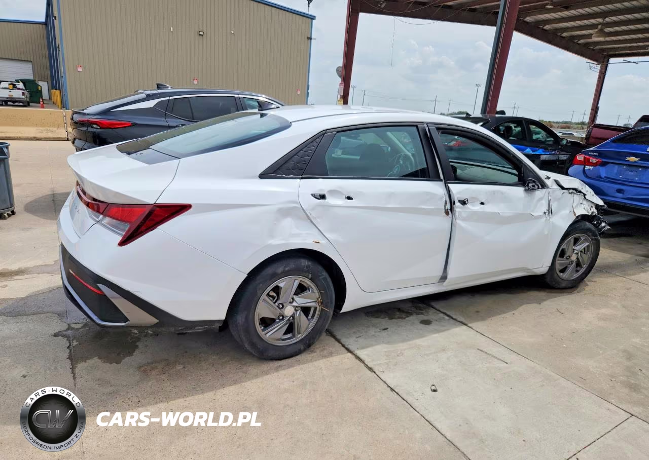 2025 Hyundai Elantra Se VIN:KMHLL4DG0SU976158 - 3