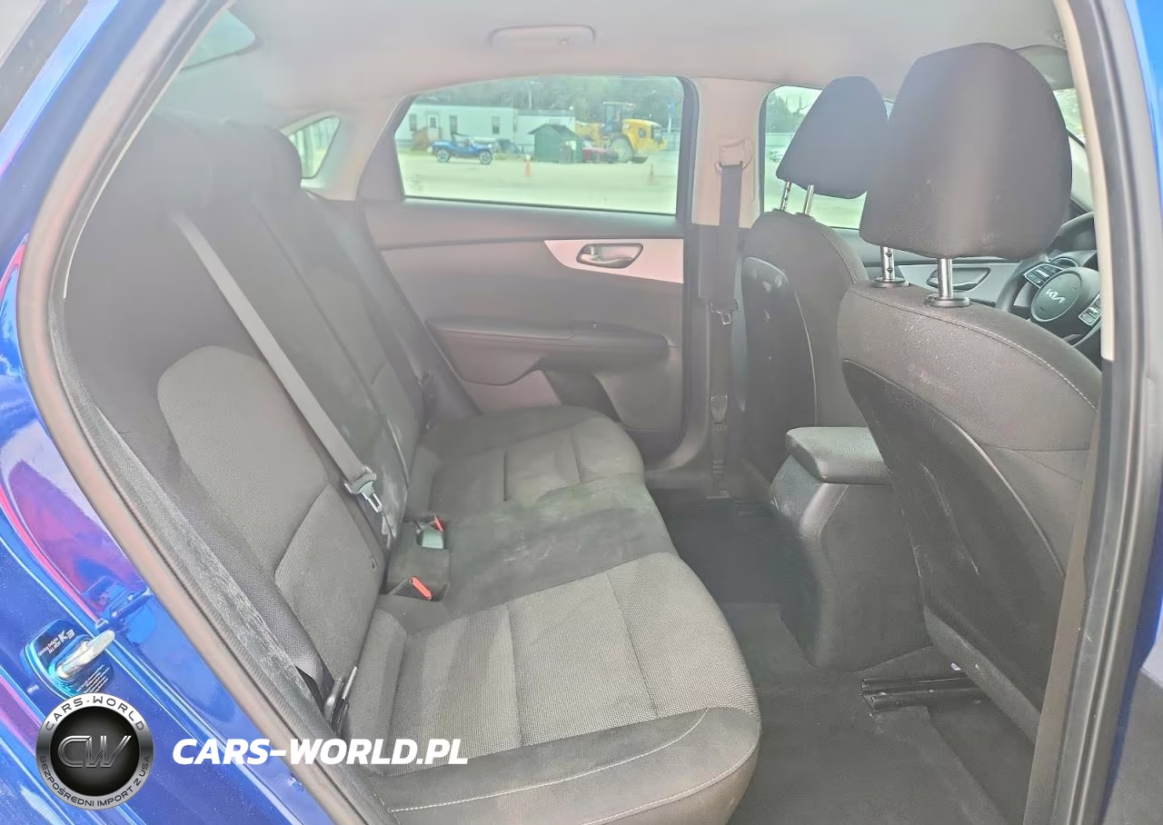 2022 Kia Forte Lxs VIN:3KPF24AD8NE418964 - 10