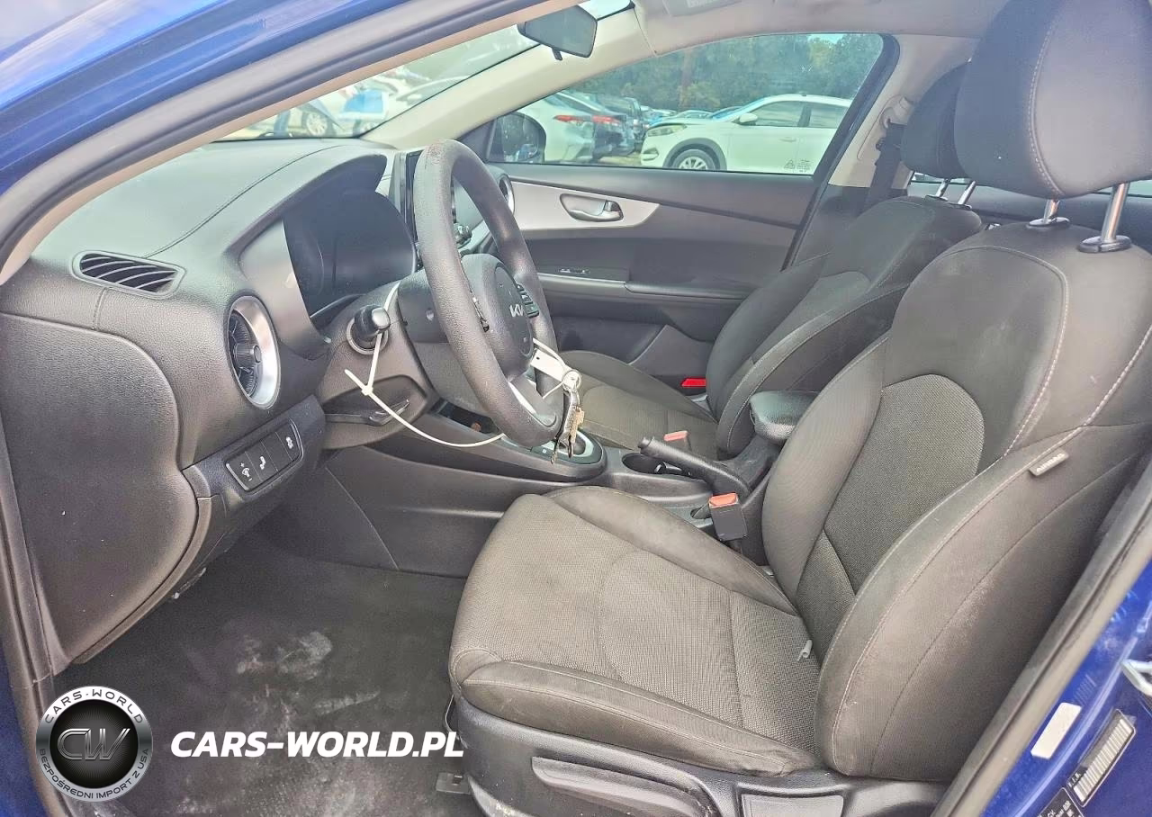 2022 Kia Forte Lxs VIN:3KPF24AD8NE418964 - 7