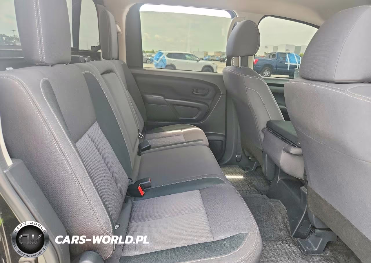 2022 Nissan Titan VIN:1N6AA1EE2NN107277 - 10
