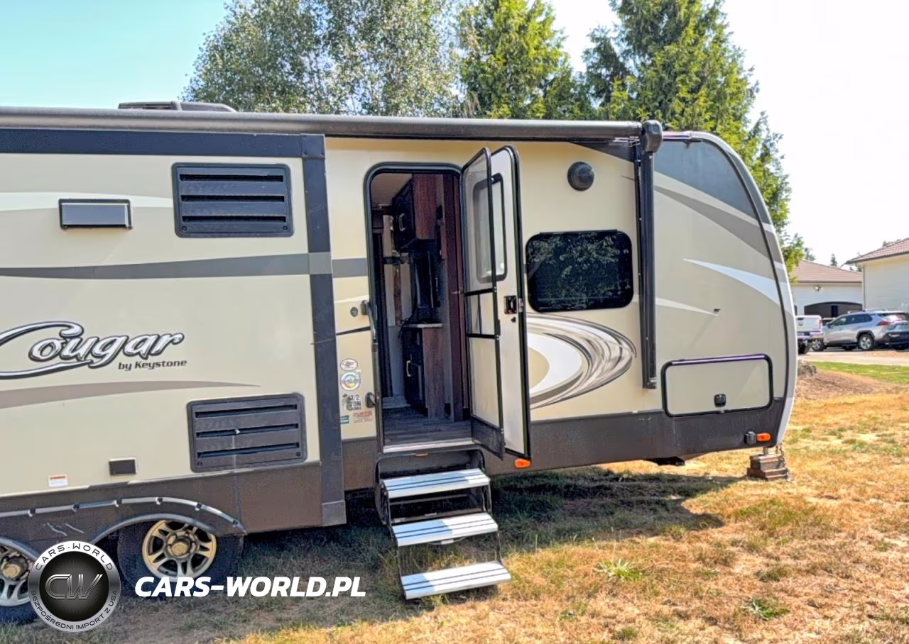 2017 Keystone Cougar Trailer VIN:4YDT26R23HC506282 - 11