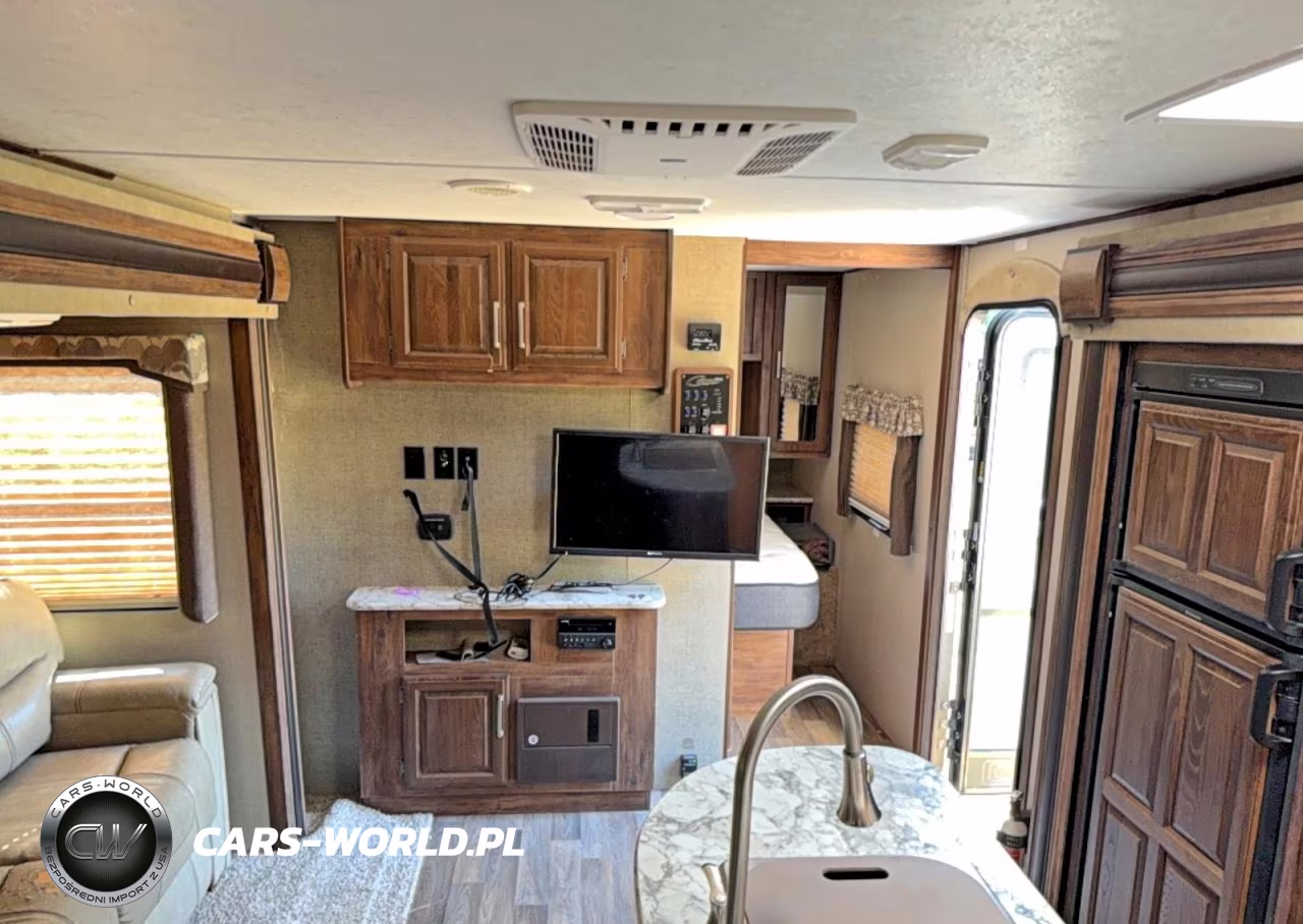 2017 Keystone Cougar Trailer VIN:4YDT26R23HC506282 - 9