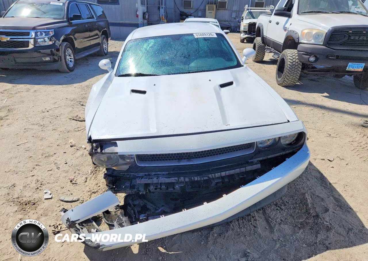 2013 Dodge Challenger Sxt VIN:2C3CDYAG2DH733801 - 5