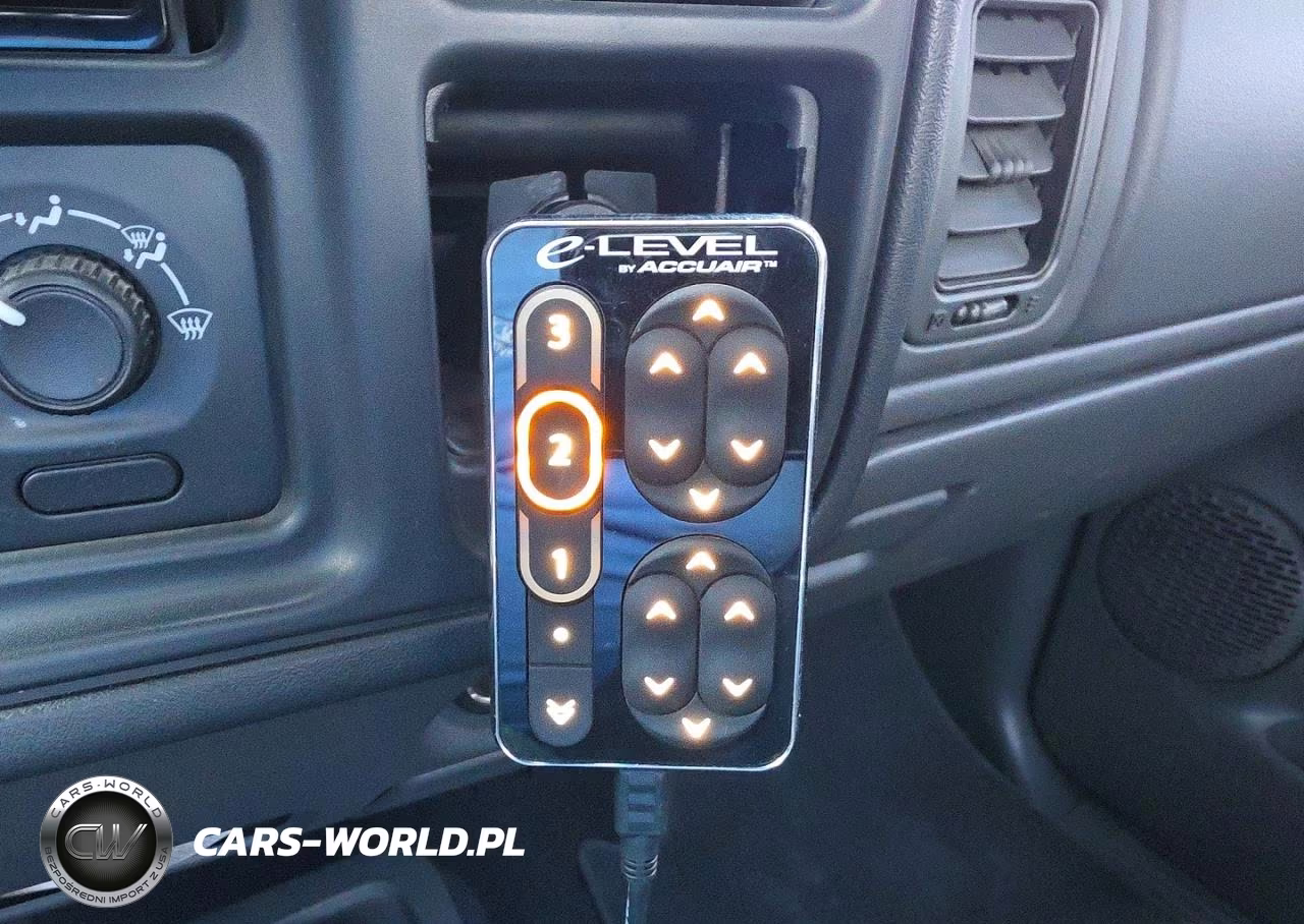2007 Chevrolet Silverado C1500 Classic VIN:3GCEC14X37G185693 - 13