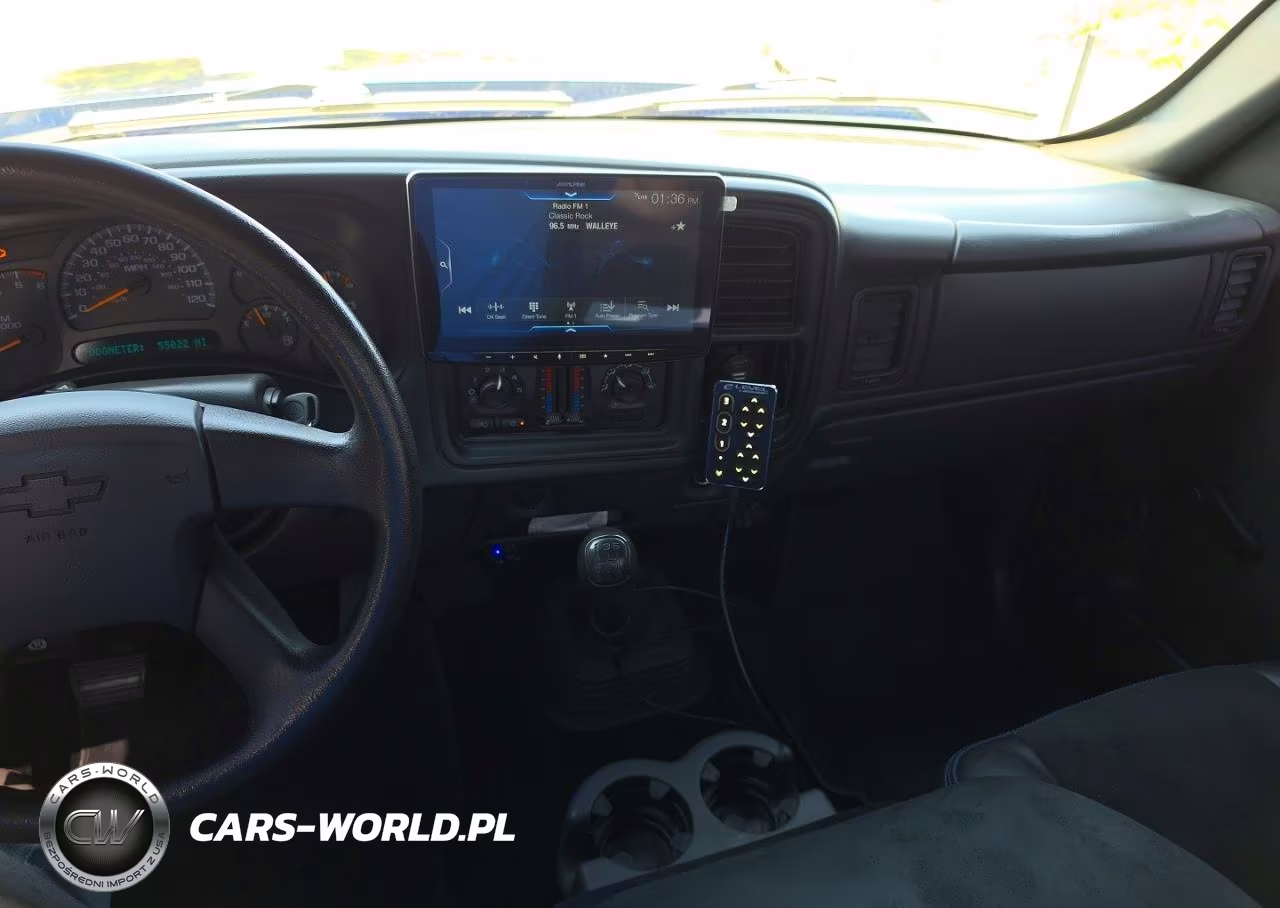 2007 Chevrolet Silverado C1500 Classic VIN:3GCEC14X37G185693 - 9
