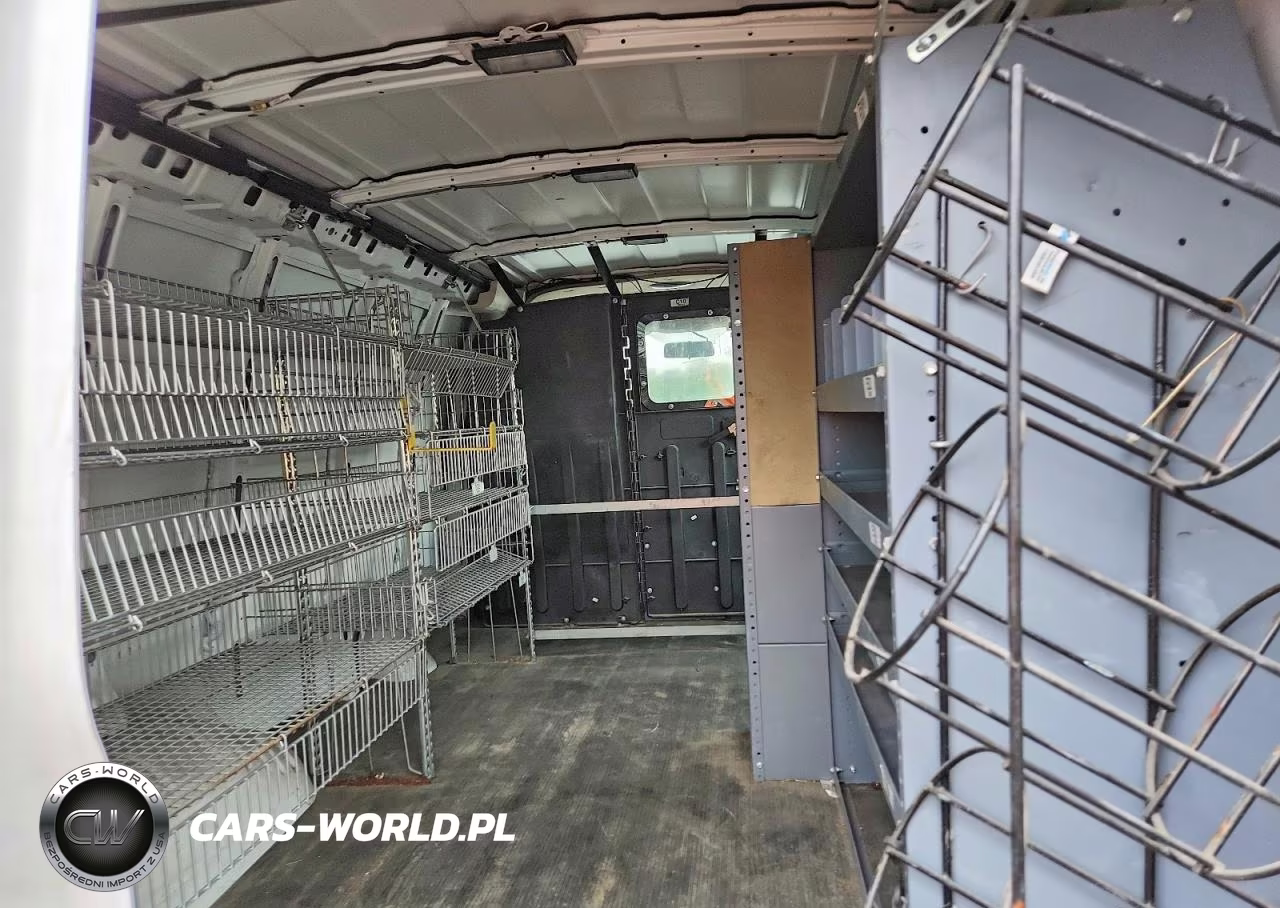 2014 Chevrolet Express G1500 VIN:1GCSGAFX7E1168492 - 10