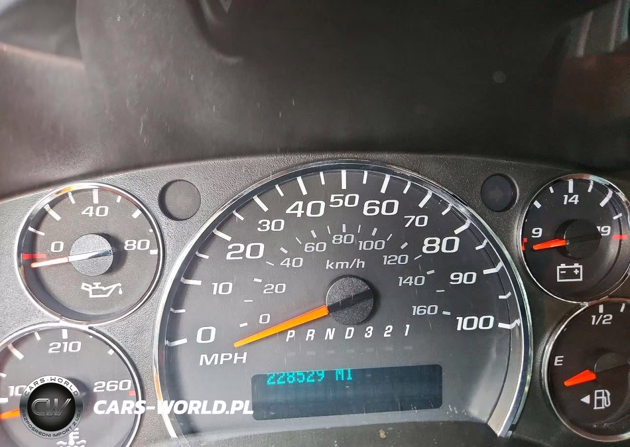 2014 Chevrolet Express G1500 VIN:1GCSGAFX7E1168492 - 9