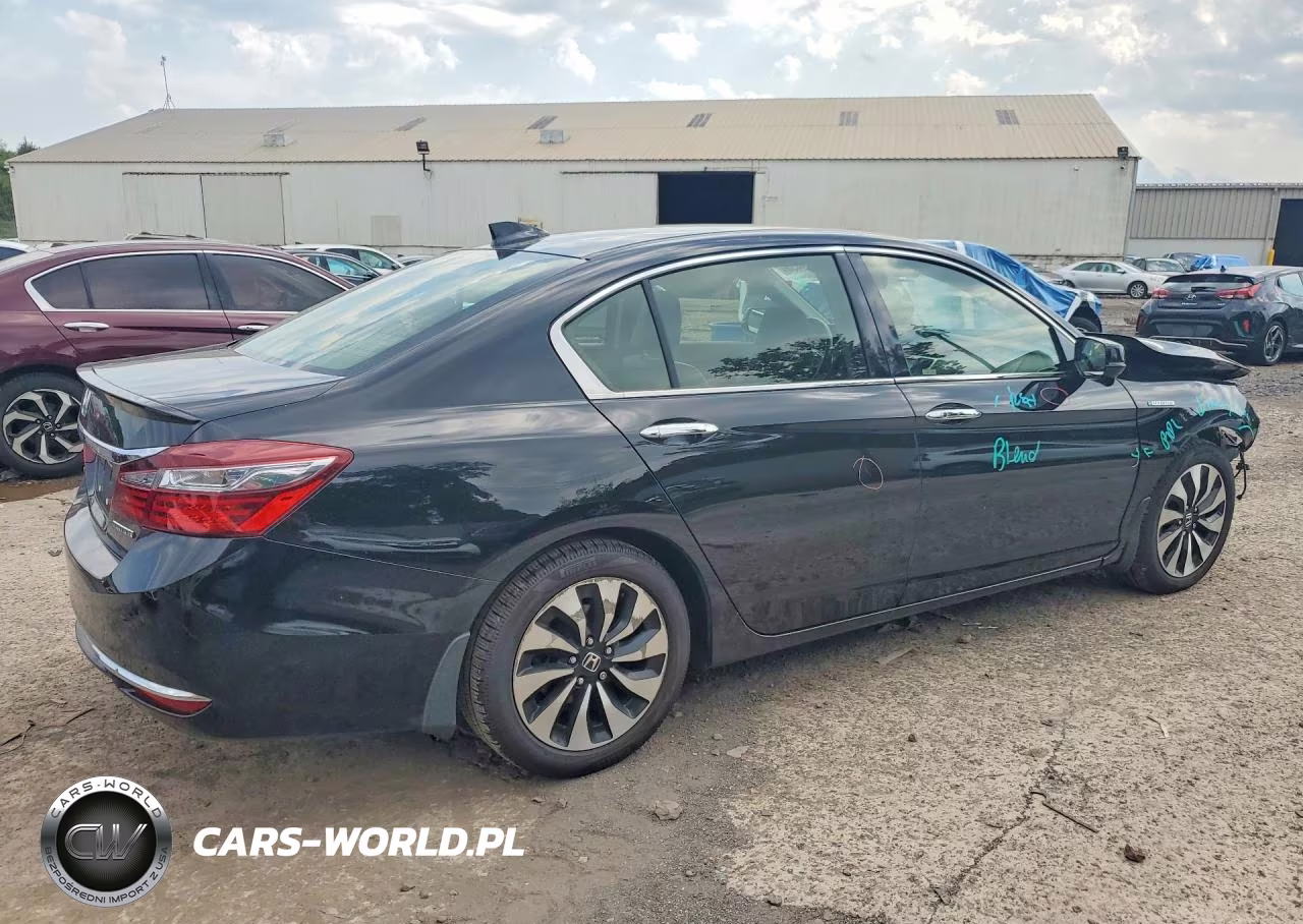 2017 Honda Accord Hybrid Exl VIN:JHMCR6F56HC025745 - 3