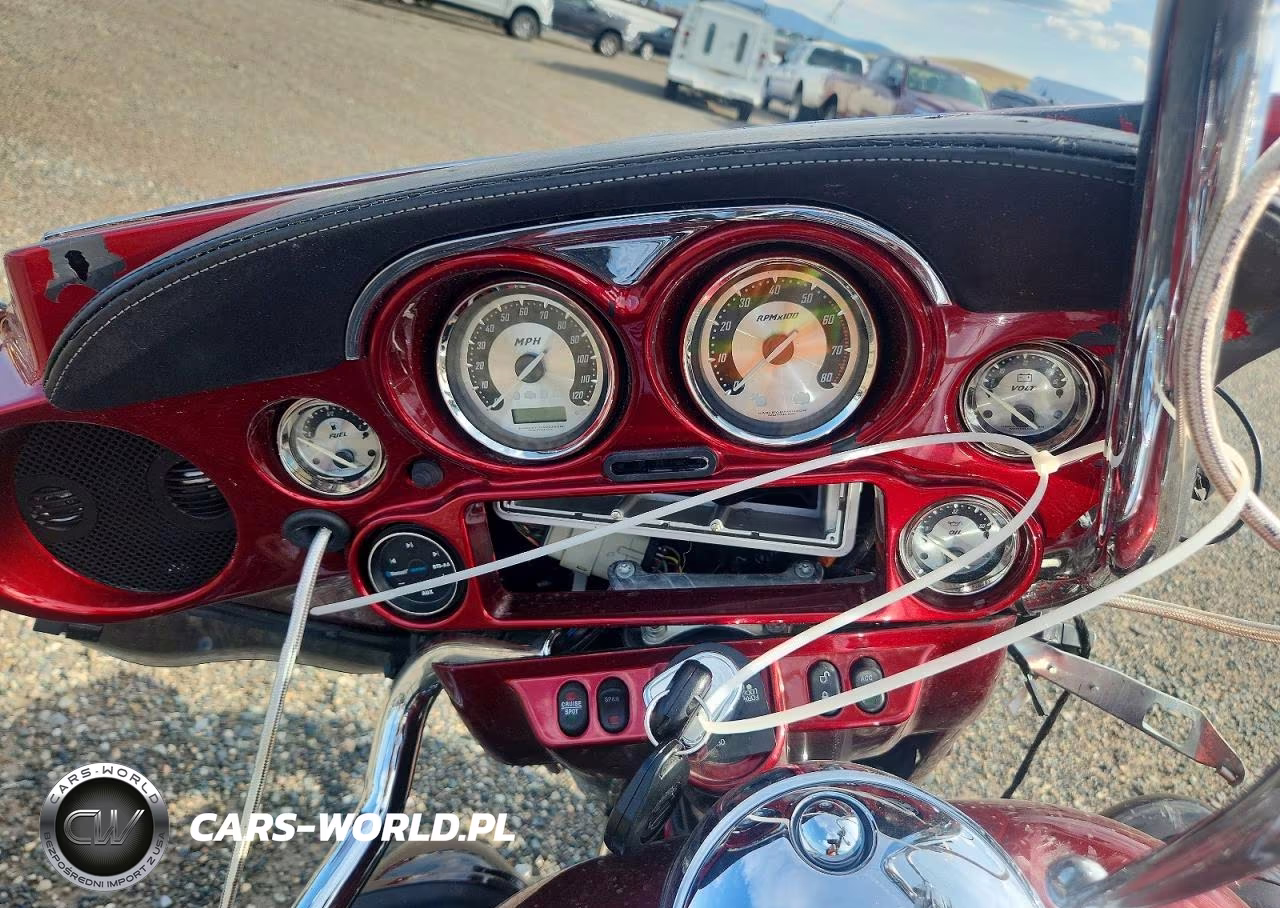 2009 Harley-Davidson Flhtcuse4 VIN:1HD1PR8149Y958394 - 7