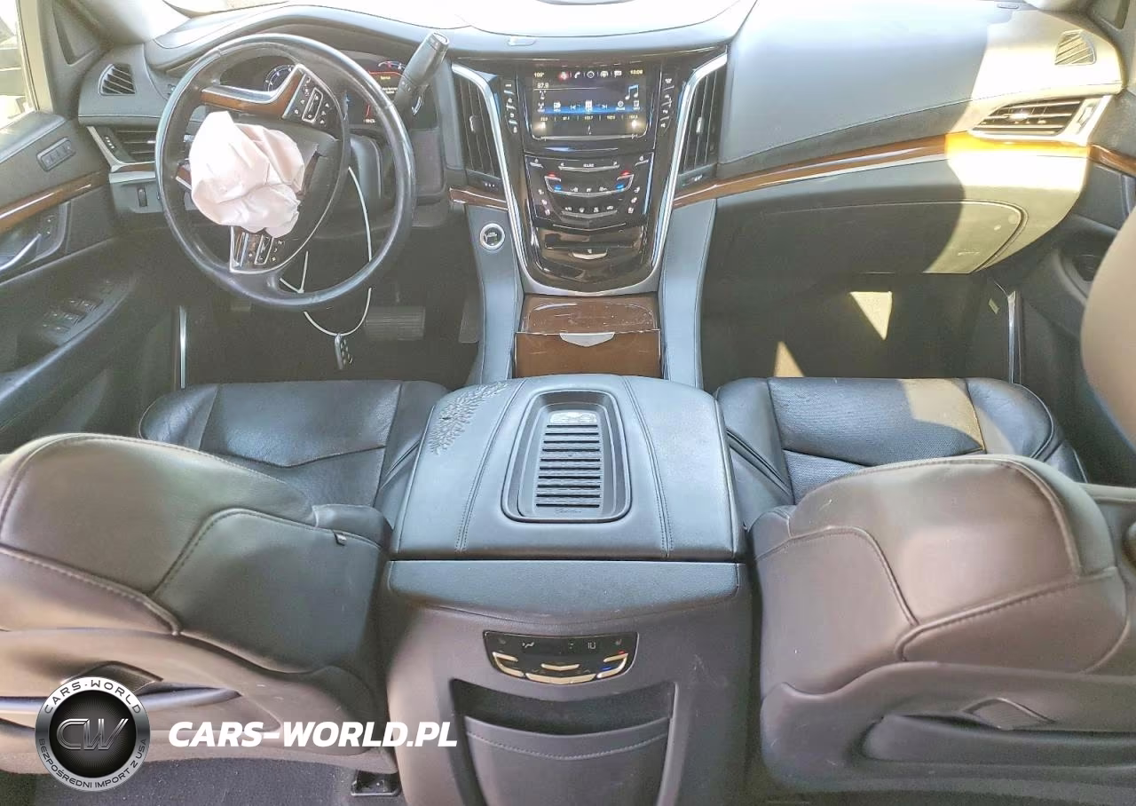 2019 Cadillac Escalade Luxury VIN:1GYS3BKJ7KR311127 - 8