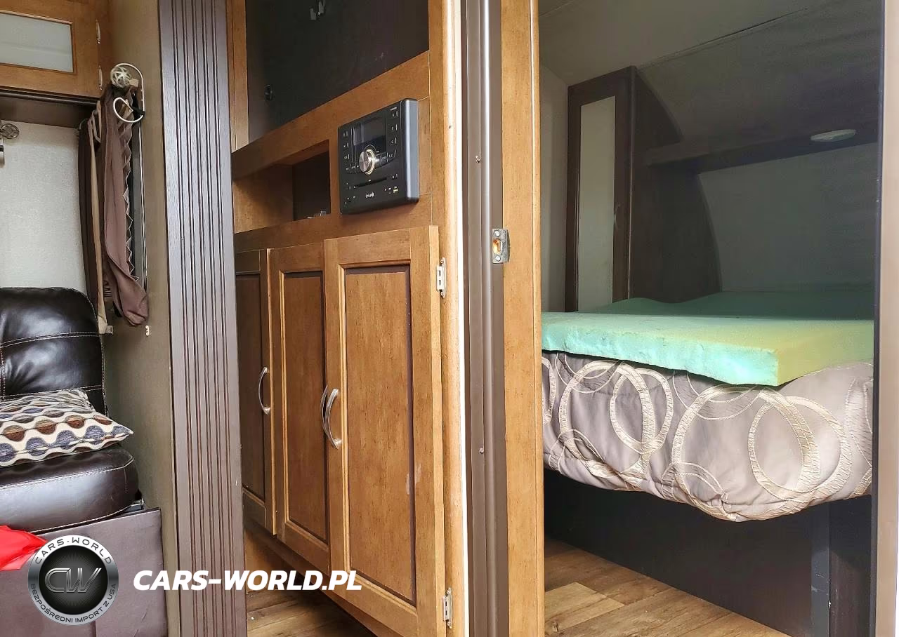 2017 Forest River Wildwood Camper VIN:4X4TWDD28HA260743 - 5