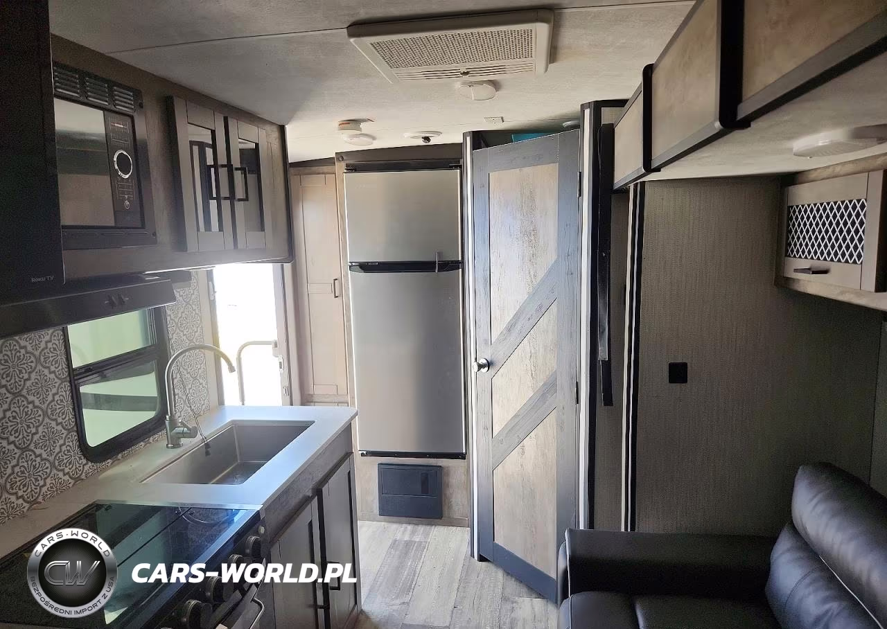 2021 Heartland North Trail Camper VIN:5SFNB2225ME464871 - 6