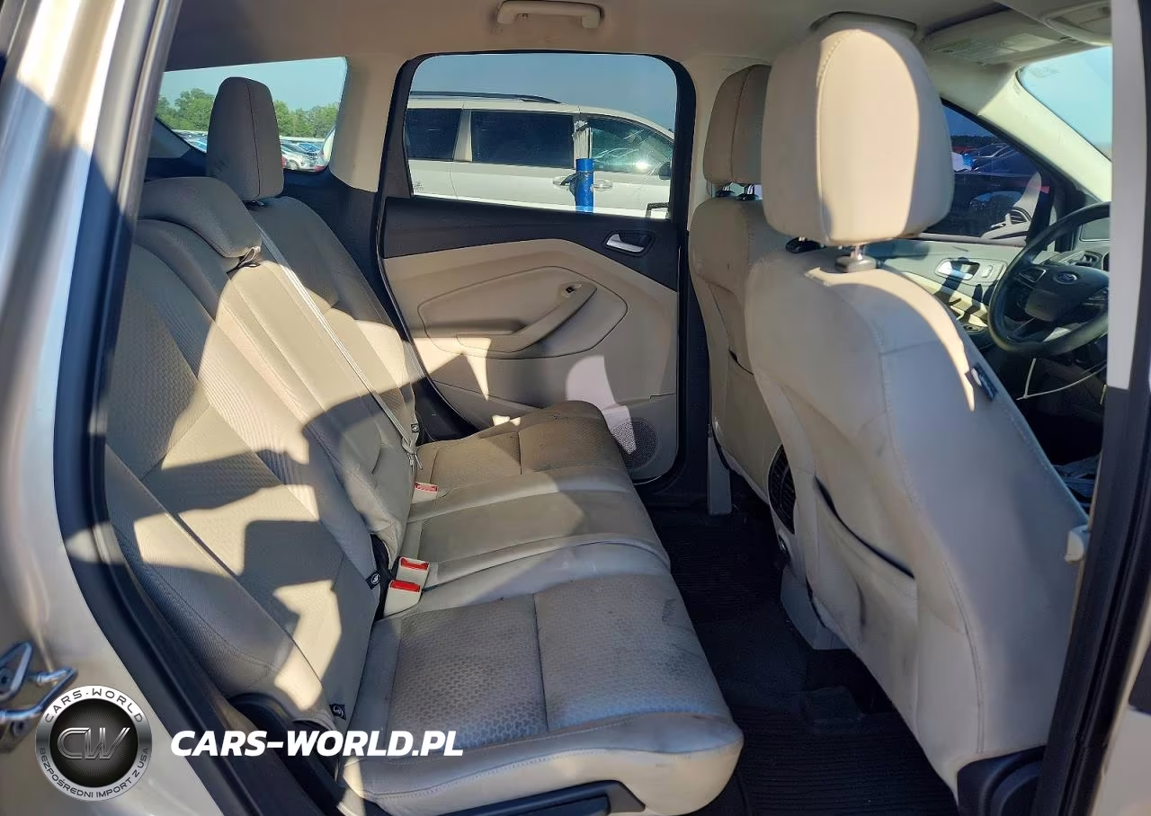 2017 Ford Escape Se VIN:1FMCU9GD8HUE20409 - 11