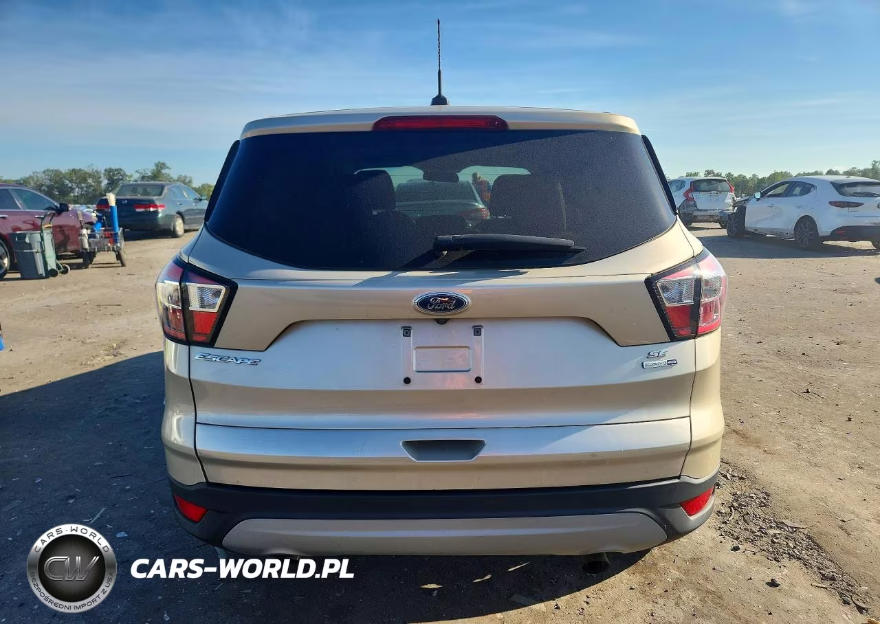 2017 Ford Escape Se VIN:1FMCU9GD8HUE20409 - 6