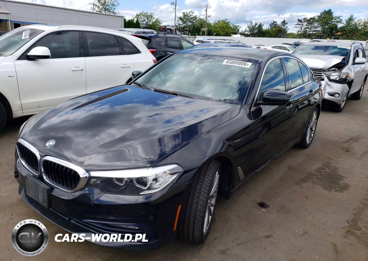 2018 BMW 530 Xi VIN:WBAJA7C5XJWC76878 - 1