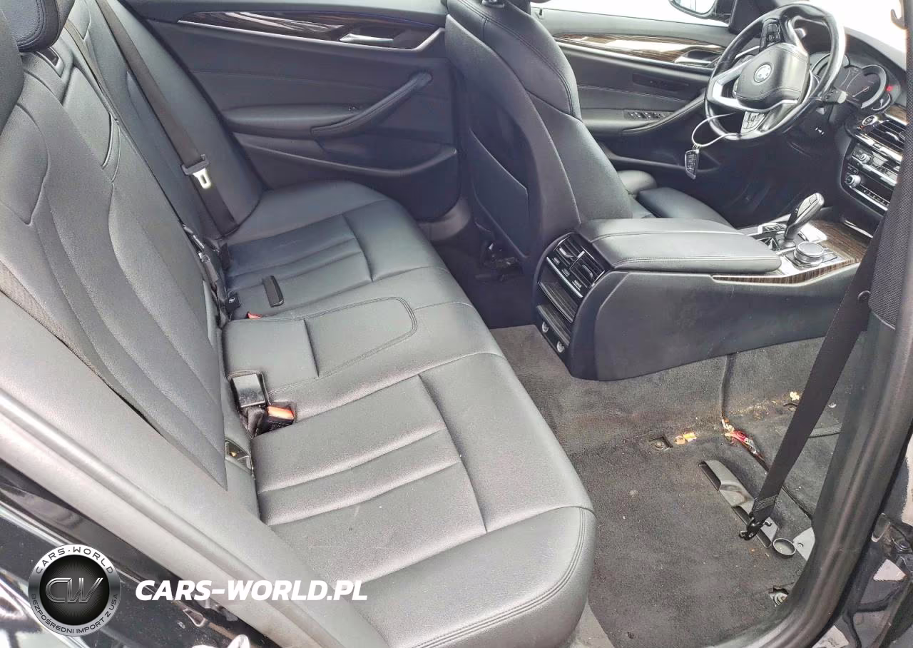 2018 BMW 530 Xi VIN:WBAJA7C5XJWC76878 - 10