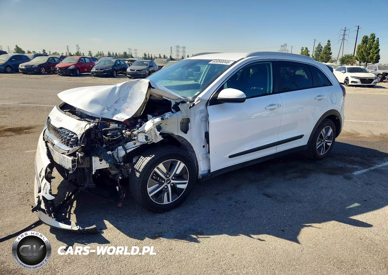 2022 Kia Niro Lxs