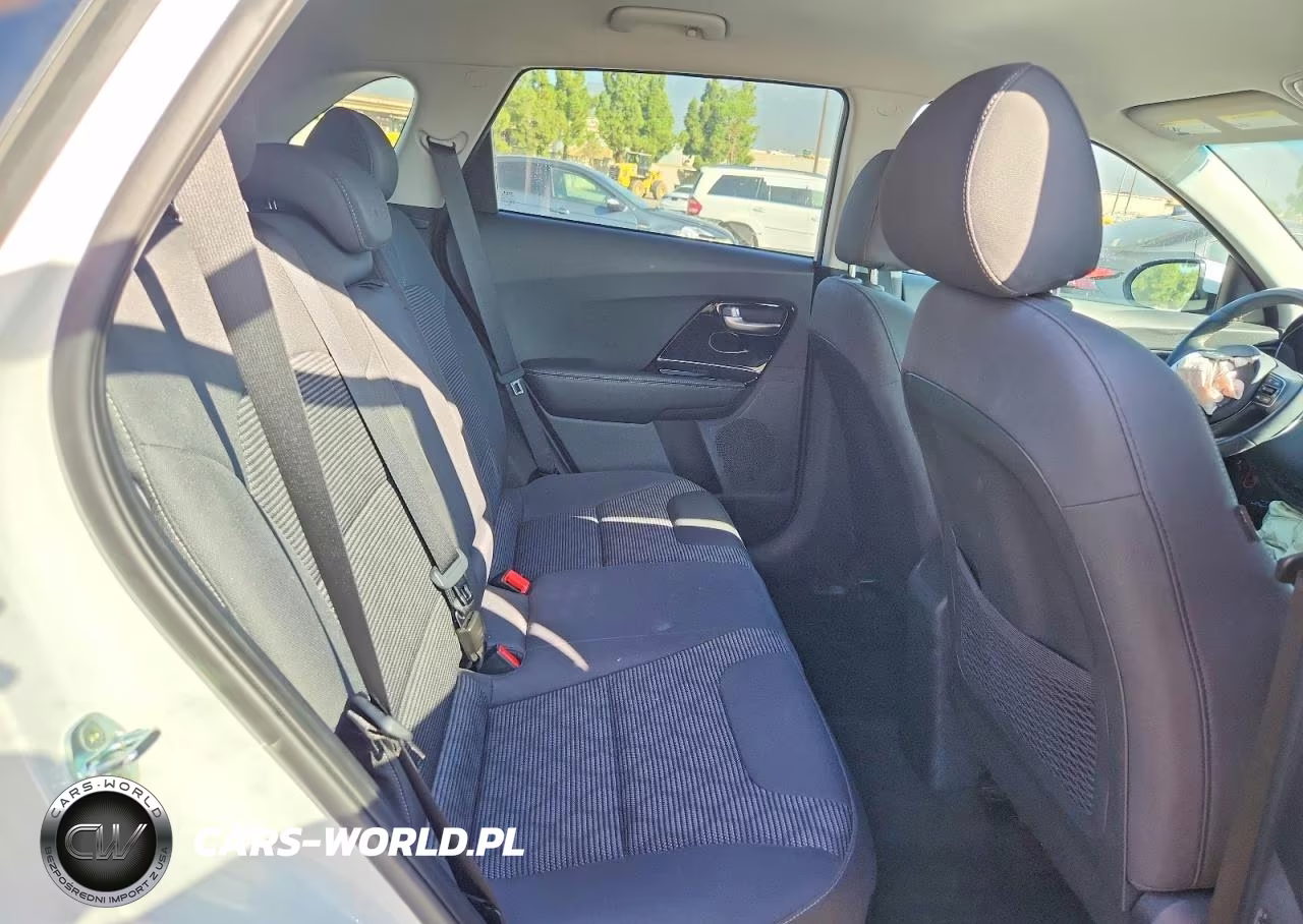 2022 Kia Niro Lxs VIN:KNDCB3LCXN5547978 - 11