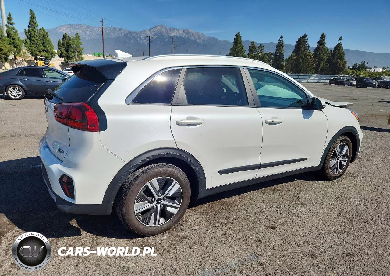 2022 Kia Niro Lxs VIN:KNDCB3LCXN5547978 - 3