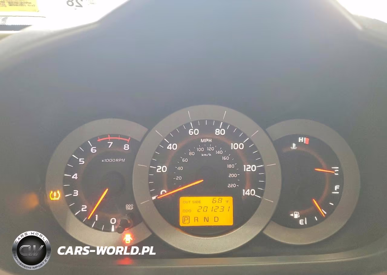 2007 Toyota Rav4 Base VIN:JTMBD33V575113803 - 9