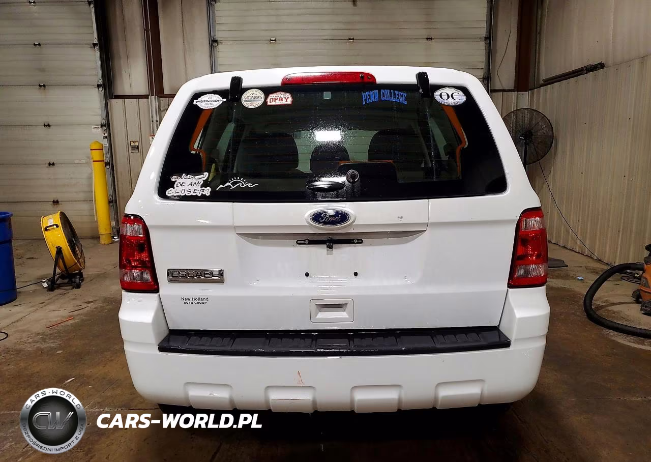 2012 Ford Escape Xls VIN:1FMCU9C70CKB80986 - 6
